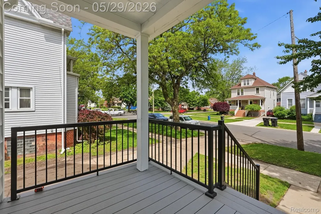 255 Poplar Street Wyandotte City MI 48192