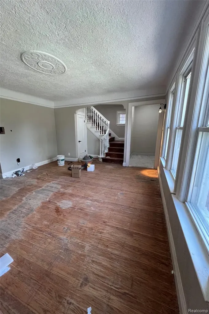 3660 Somerset Avenue Detroit City MI 48224
