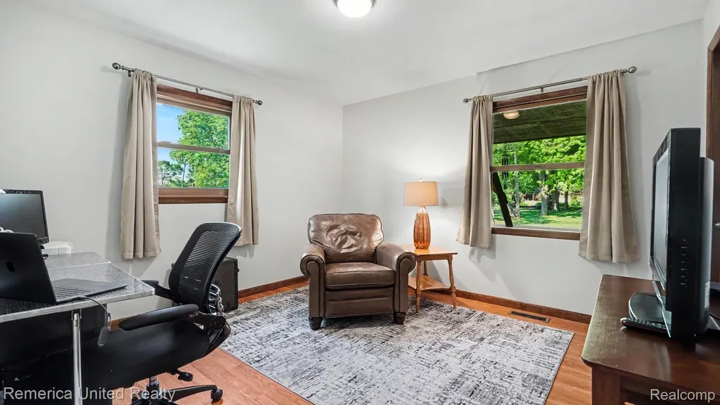 339 S Collins Street Fowlerville Village MI 48836