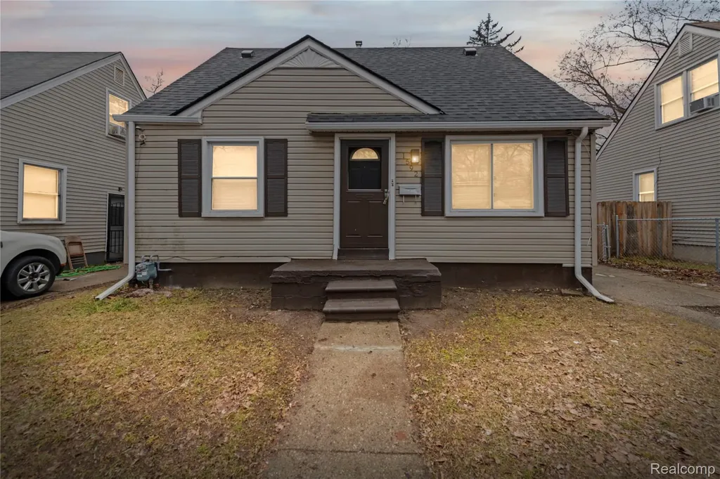 15921 Bramell Street Detroit City MI 48223