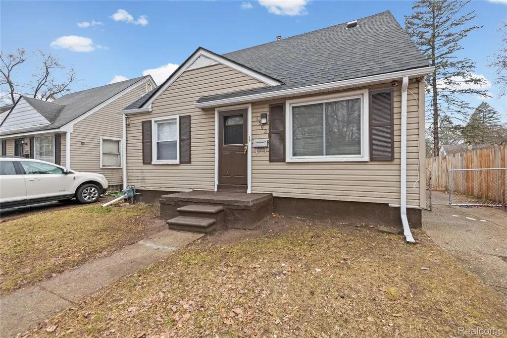 15921 Bramell Street Detroit City MI 48223