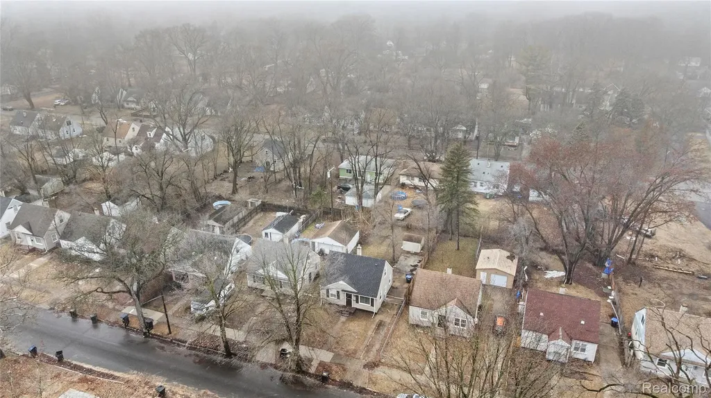 15921 Bramell Street Detroit City MI 48223