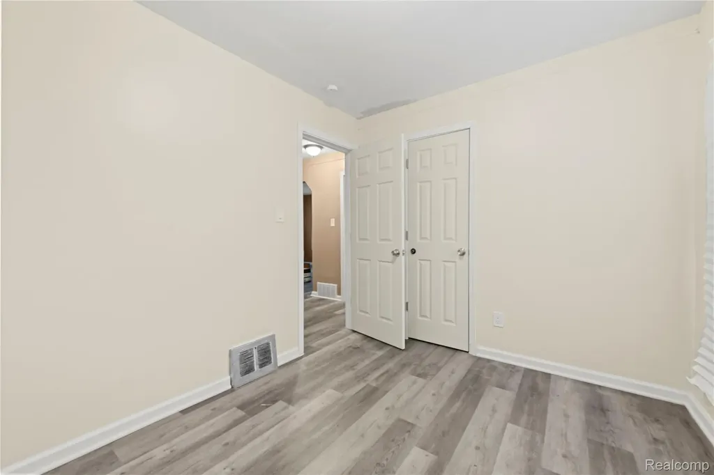 15921 Bramell Street Detroit City MI 48223