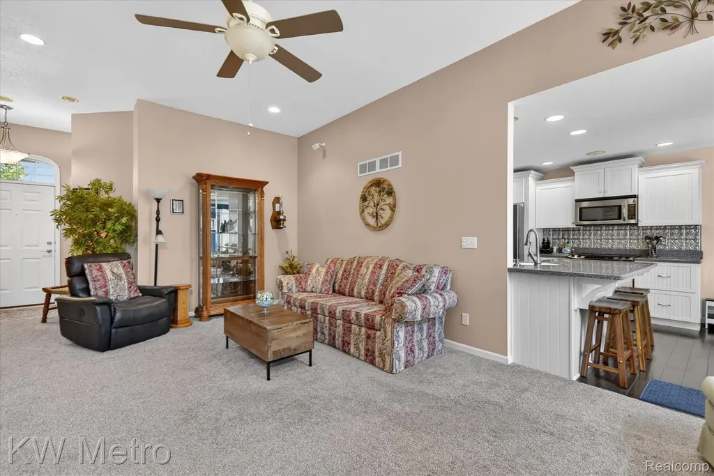 717 Koreys Circle Blissfield Village MI 49228