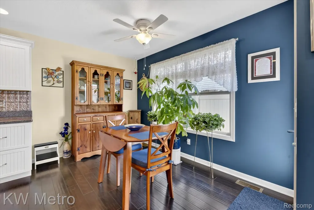 717 Koreys Circle Blissfield Village MI 49228