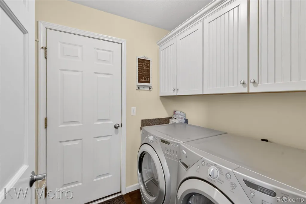 717 Koreys Circle Blissfield Village MI 49228