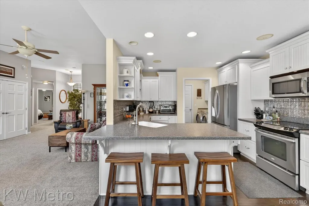 717 Koreys Circle Blissfield Village MI 49228