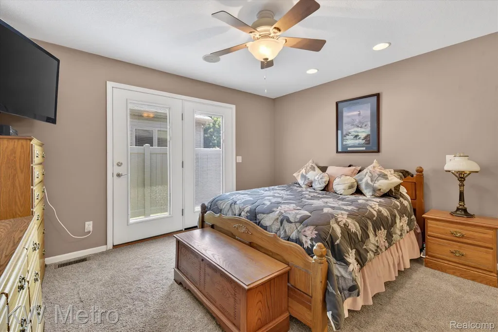 717 Koreys Circle Blissfield Village MI 49228