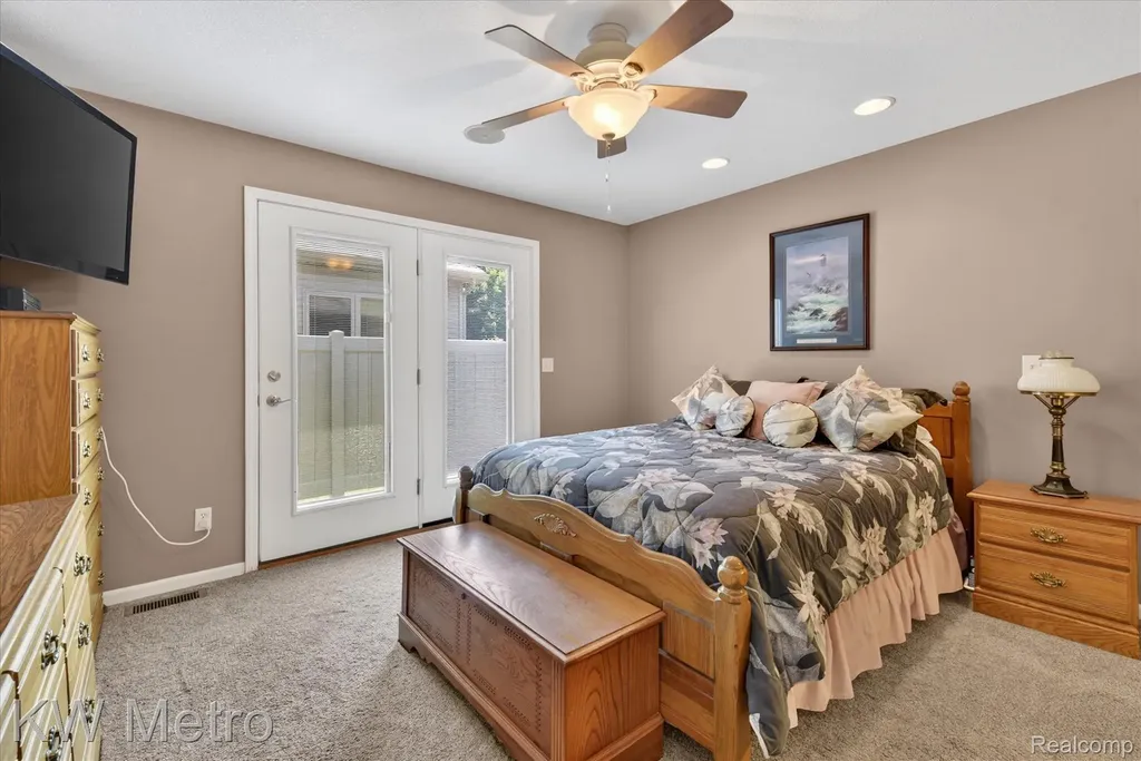 717 Koreys Circle Blissfield Village MI 49228