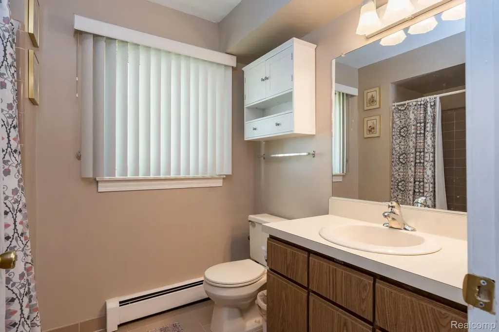 61957 Ticonderoga Drive South Lyon City MI 48178