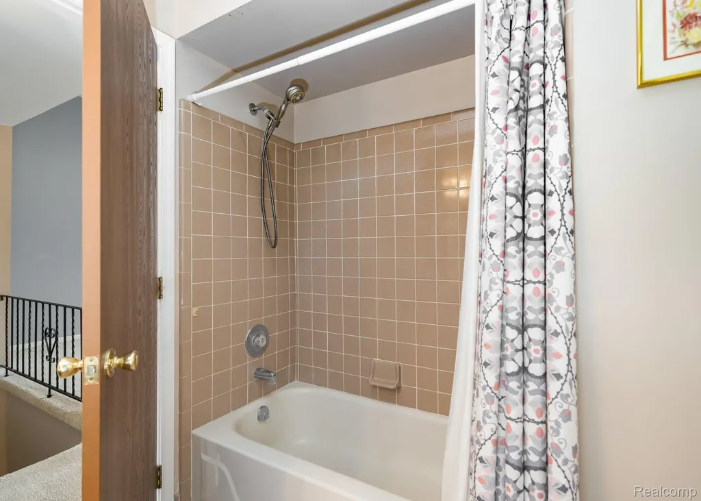 61957 Ticonderoga Drive South Lyon City MI 48178