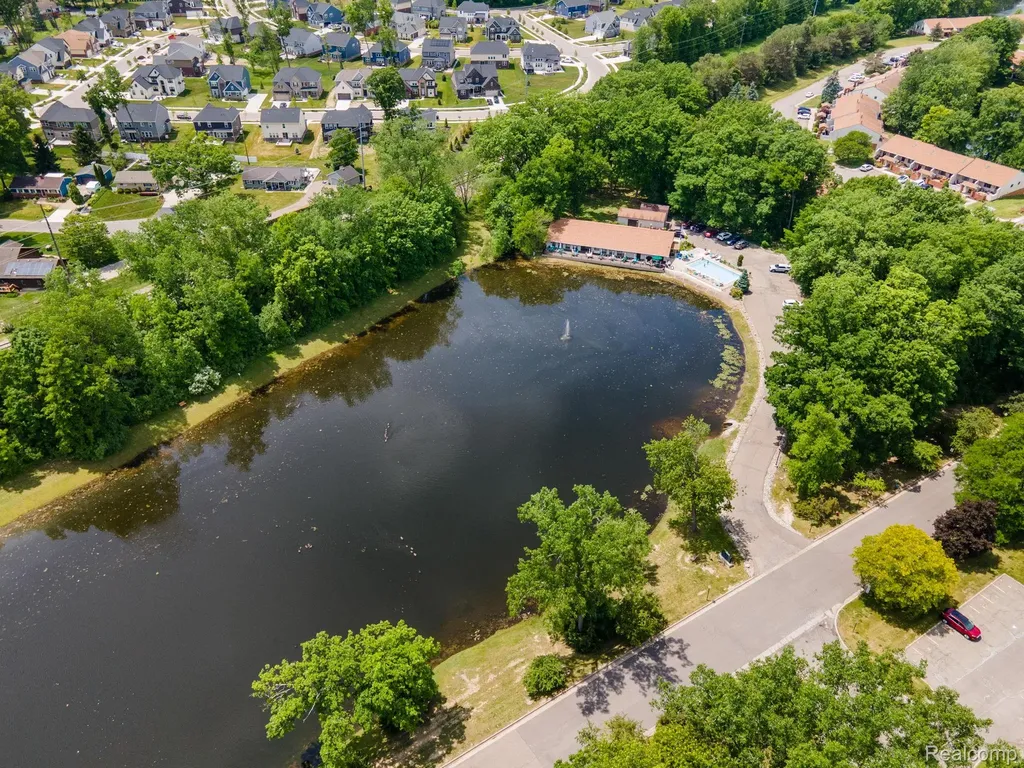61957 Ticonderoga Drive South Lyon City MI 48178