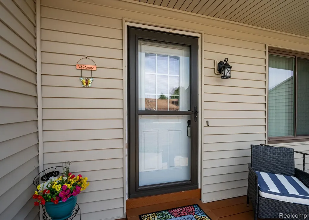 61957 Ticonderoga Drive South Lyon City MI 48178