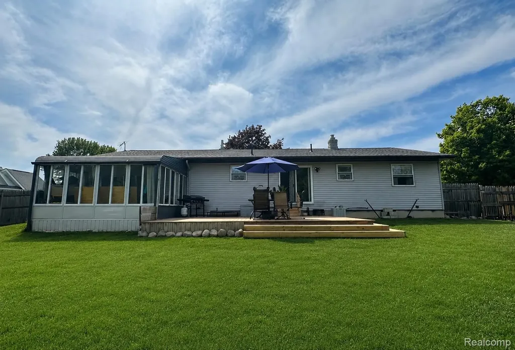 3422 Crandon Drive Richfield Township MI 48423