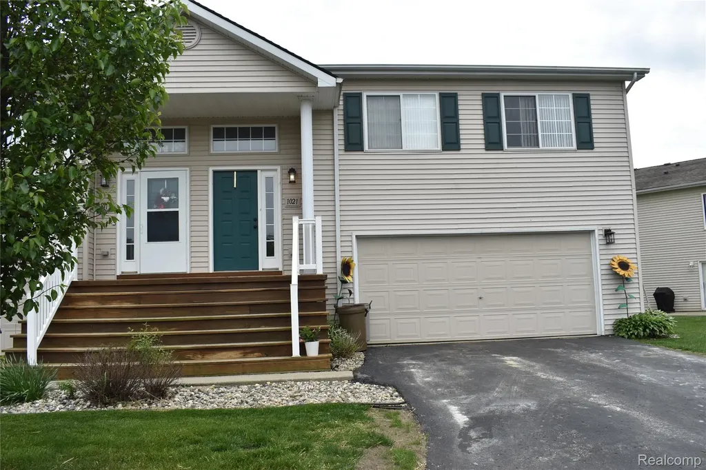 1021 Timber Ridge Court Mundy Township MI 48439
