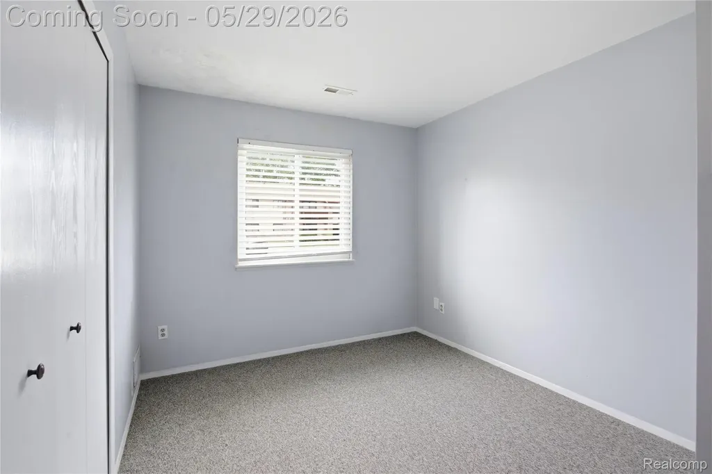 7708 Manor Circle Westland City MI 48185