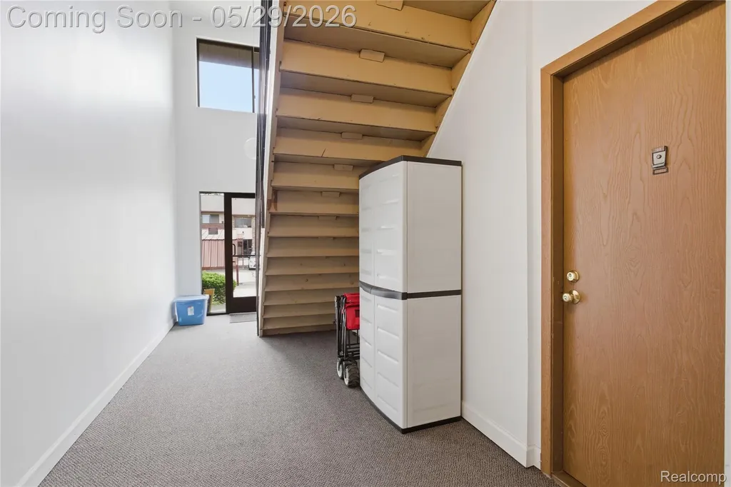 7708 Manor Circle Westland City MI 48185