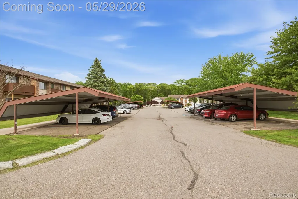 7708 Manor Circle Westland City MI 48185