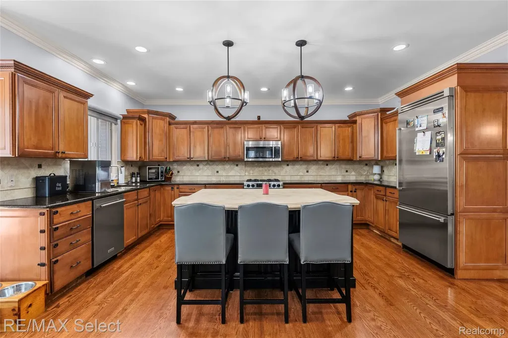 3334 Creekview Drive Davison Township MI 48423