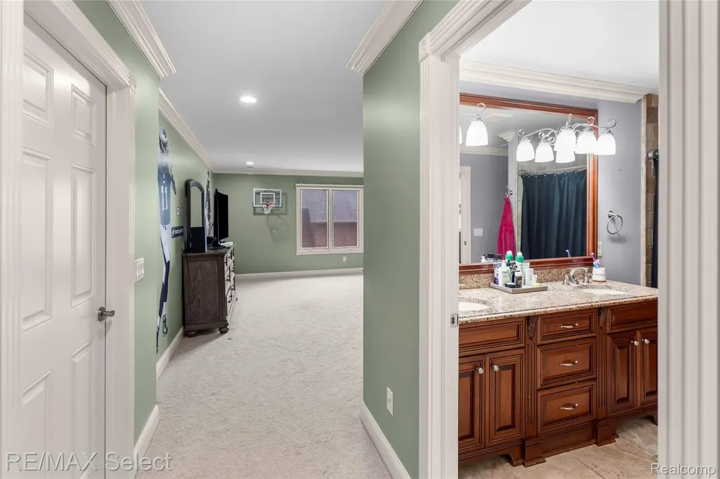 3334 Creekview Drive Davison Township MI 48423