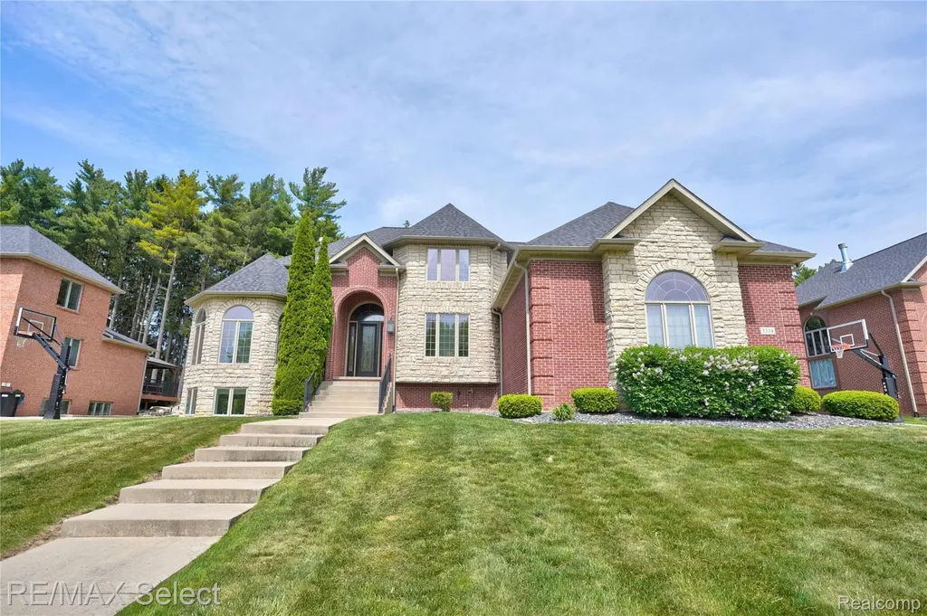 3334 Creekview Drive Davison Township MI 48423