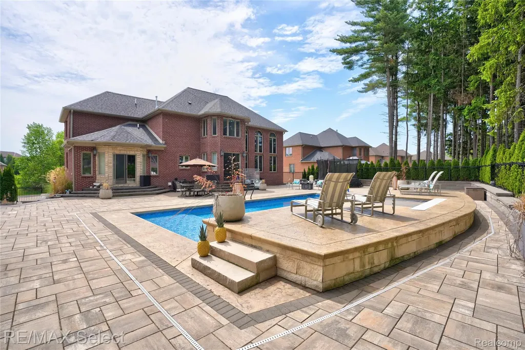 3334 Creekview Drive Davison Township MI 48423