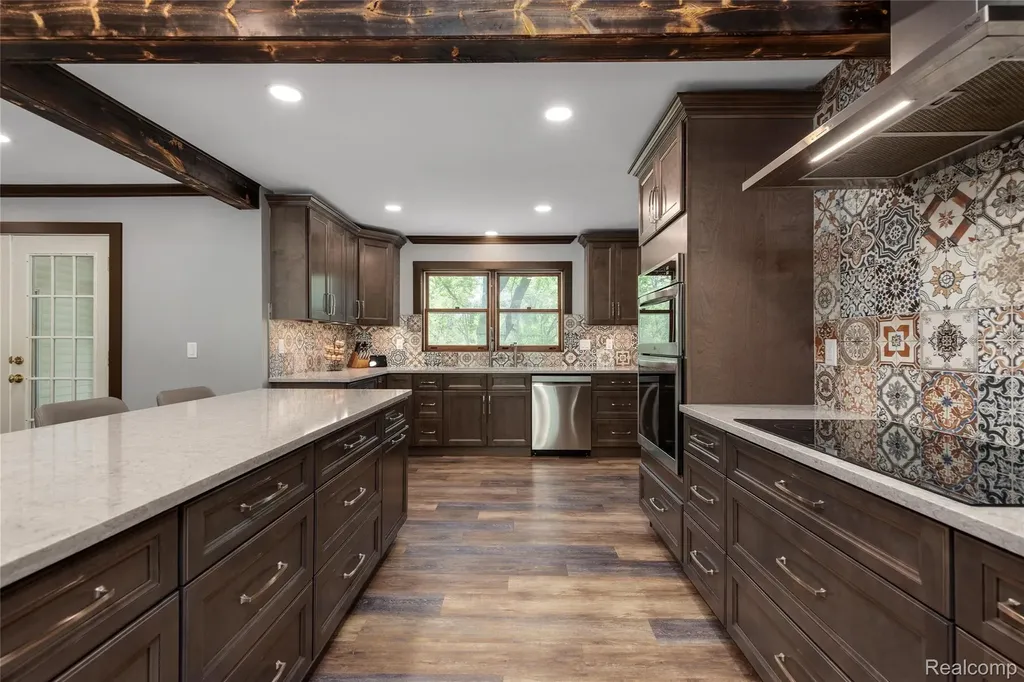 3750 Old Homestead Drive Oceola Township MI 48855
