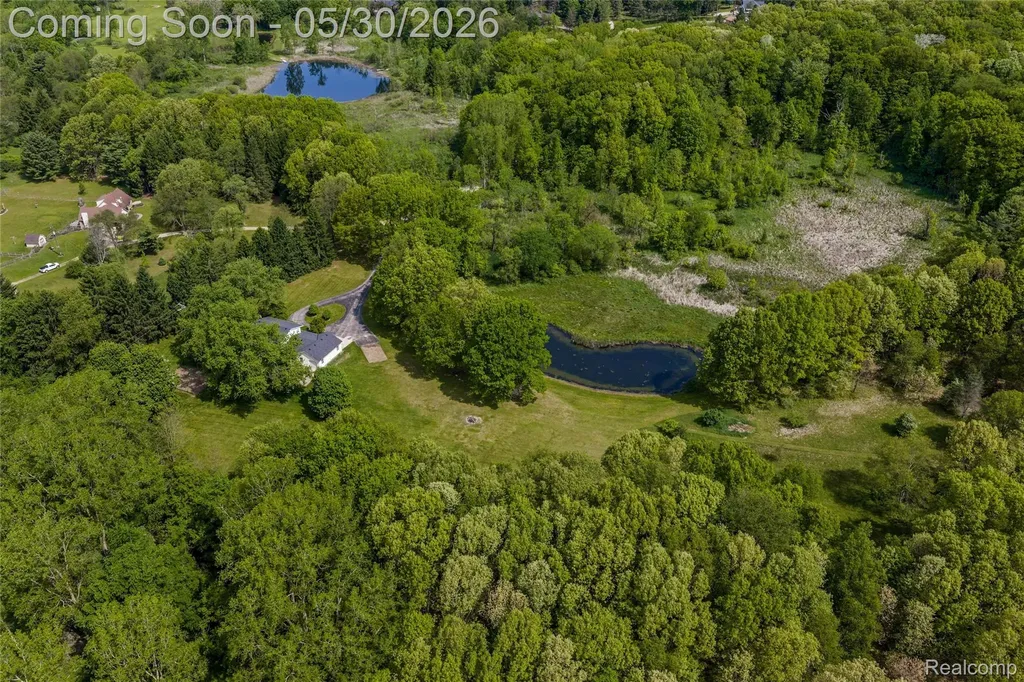 3750 Old Homestead Drive Oceola Township MI 48855
