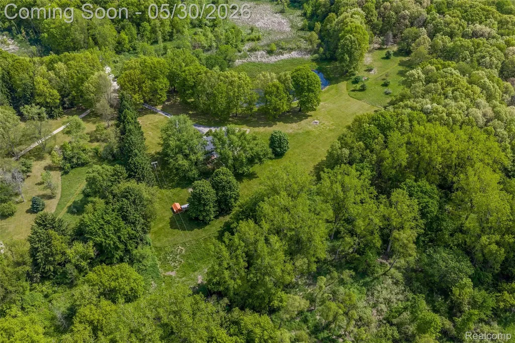3750 Old Homestead Drive Oceola Township MI 48855