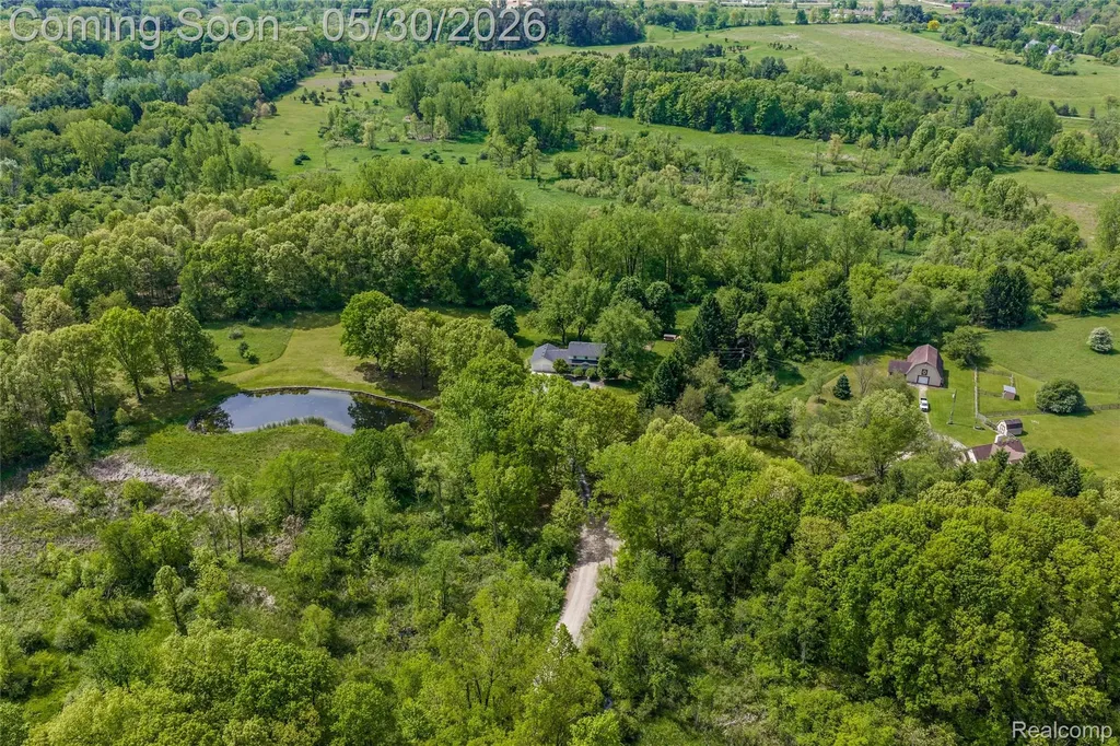 3750 Old Homestead Drive Oceola Township MI 48855