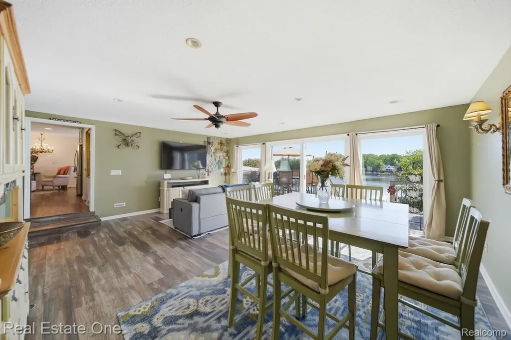 8080 Pine Ranch Drive Brighton Township MI 48114