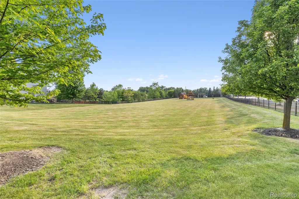 4158 Pepper Tree Lane Oceola Township MI 48843