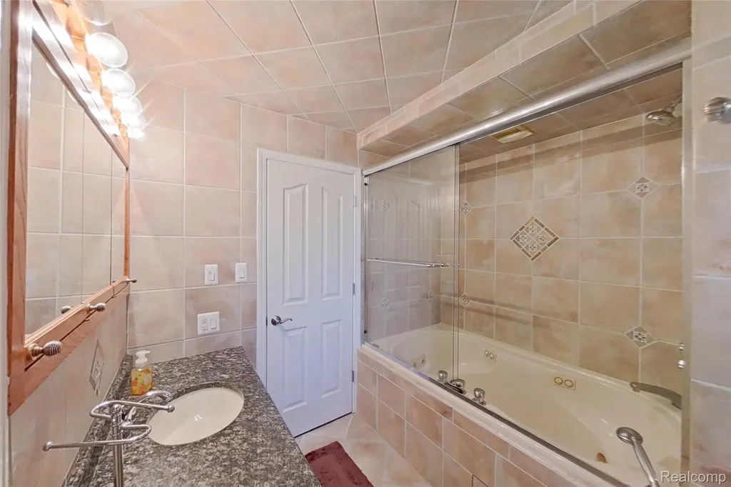 9619 Portage Lake Avenue Dexter Township MI 48169