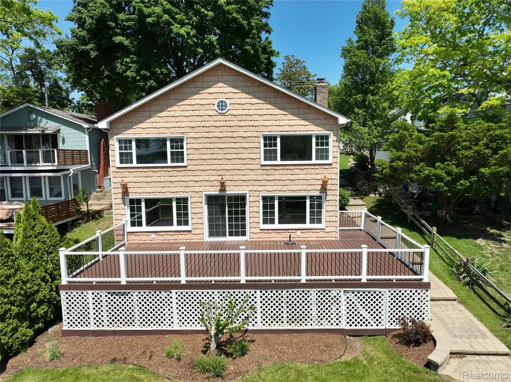 9619 Portage Lake Avenue Dexter Township MI 48169