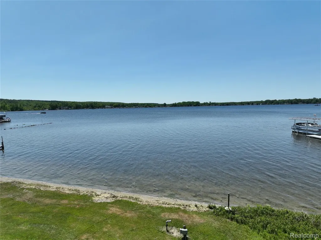 9619 Portage Lake Avenue Dexter Township MI 48169