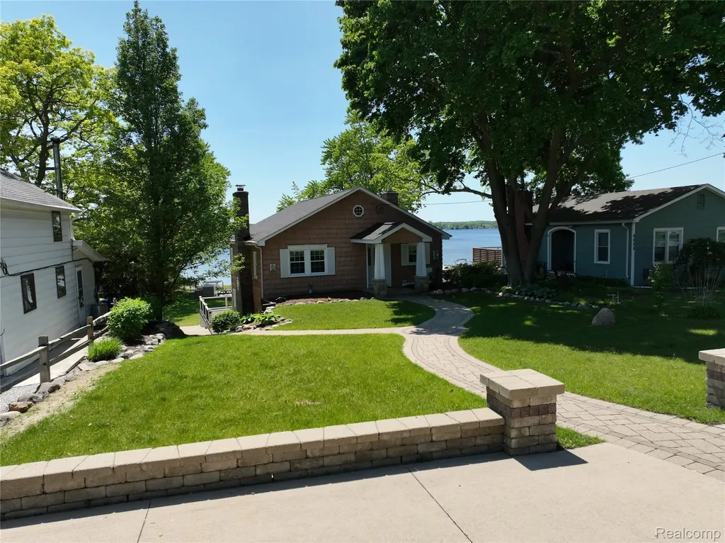 9619 Portage Lake Avenue Dexter Township MI 48169