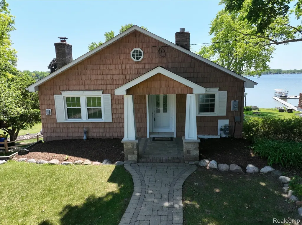 9619 Portage Lake Avenue Dexter Township MI 48169