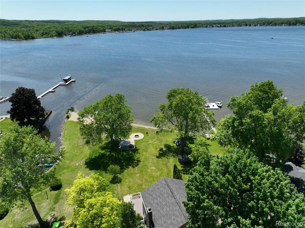 9619 Portage Lake Avenue Dexter Township MI 48169