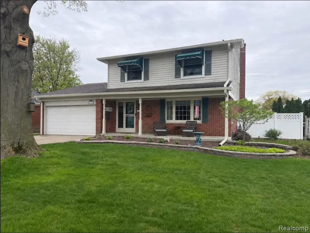33453 Groth Drive Sterling Heights City MI 48312