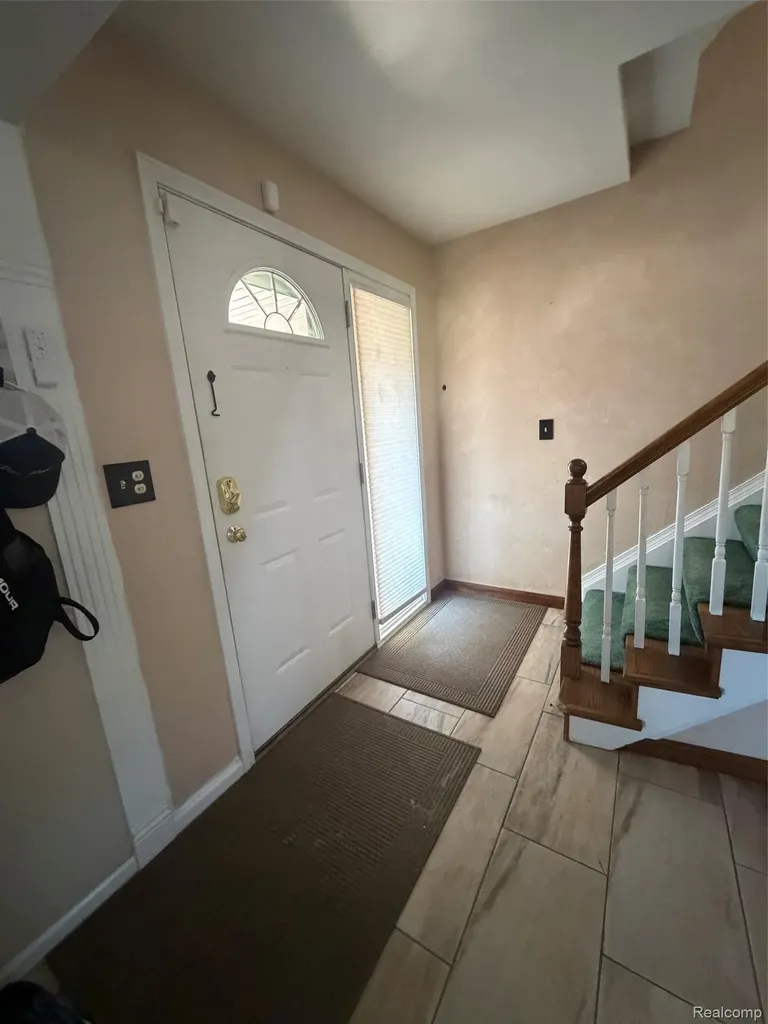 33453 Groth Drive Sterling Heights City MI 48312