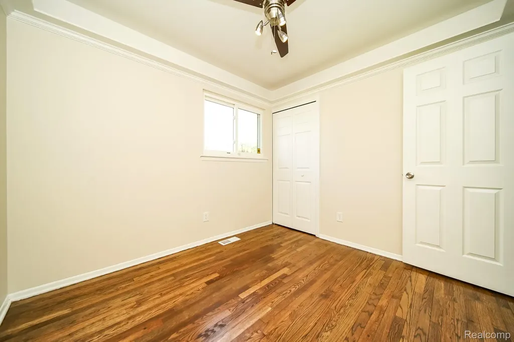 6641 Niagara Street Romulus City MI 48174