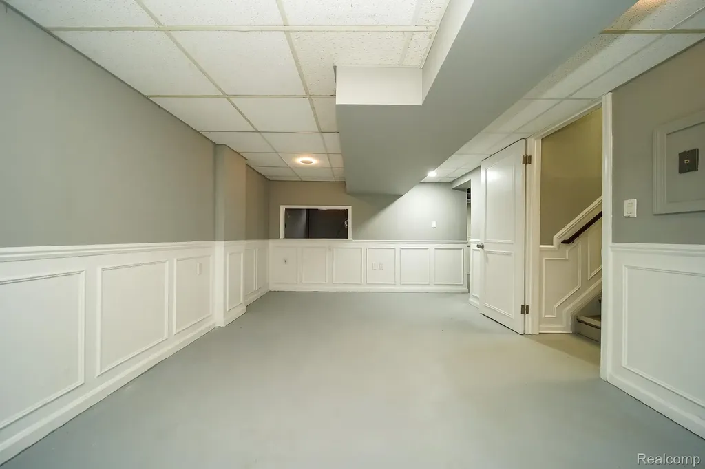 6641 Niagara Street Romulus City MI 48174
