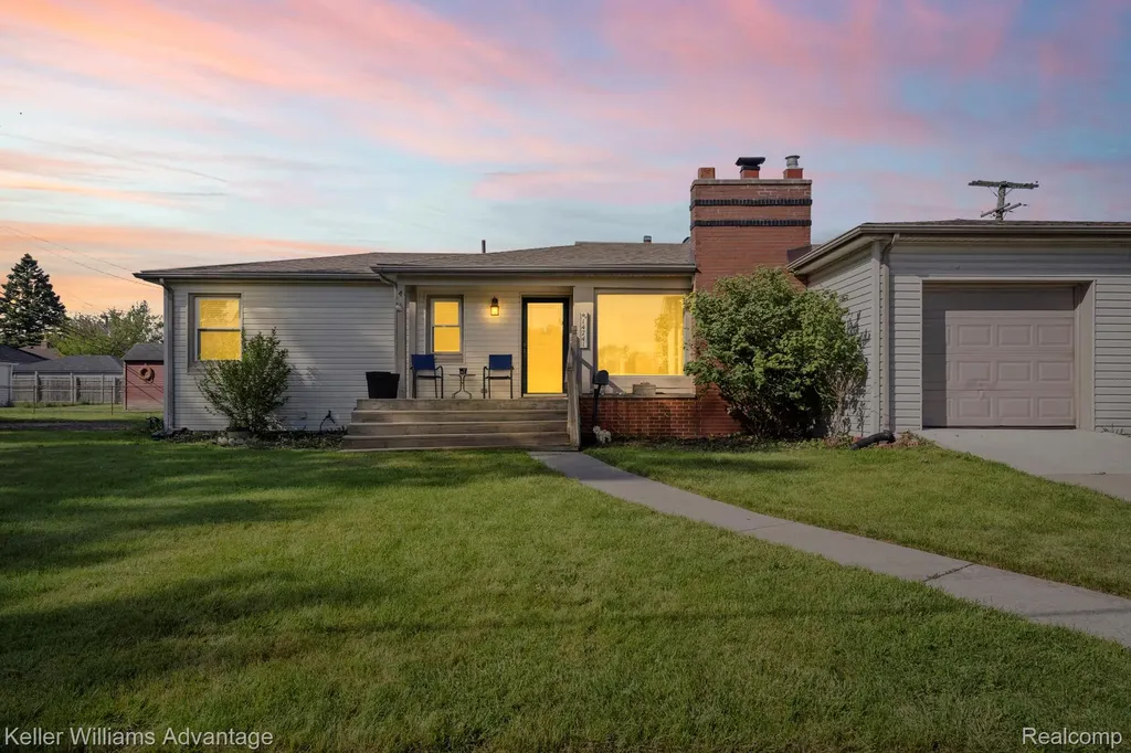 14741 Dasher Avenue Allen Park City MI 48101