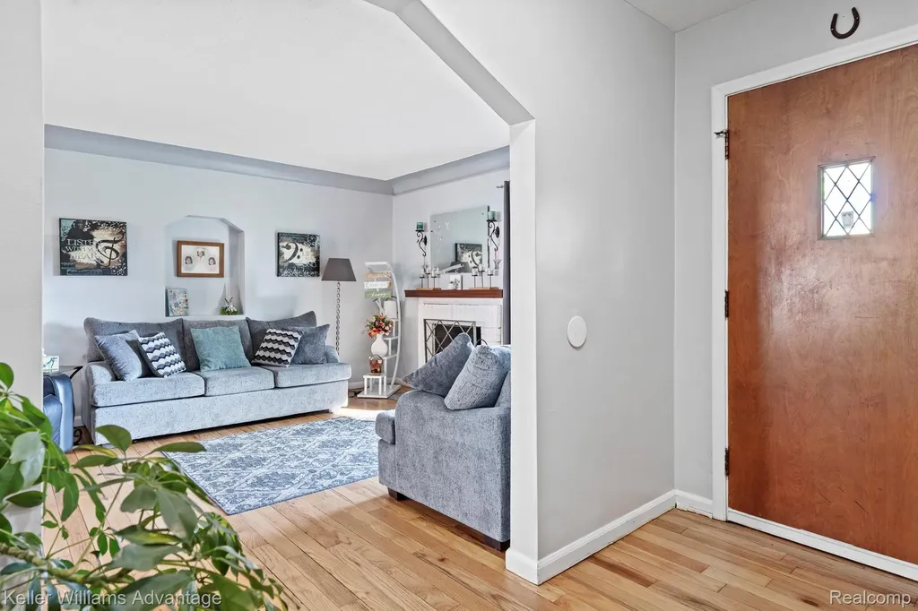 14741 Dasher Avenue Allen Park City MI 48101