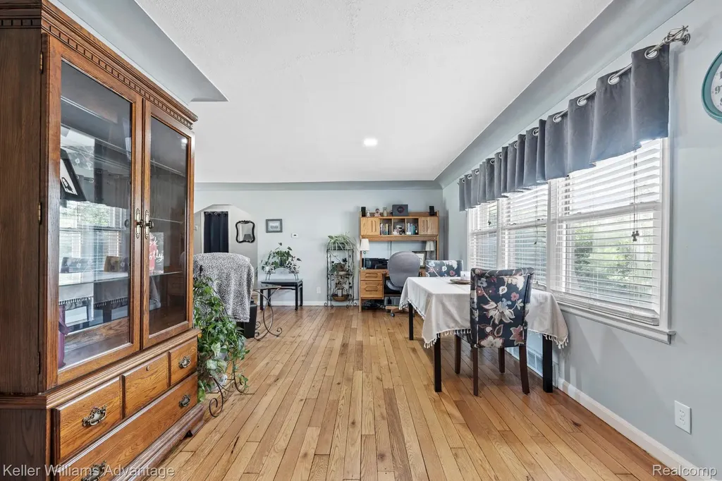 14741 Dasher Avenue Allen Park City MI 48101