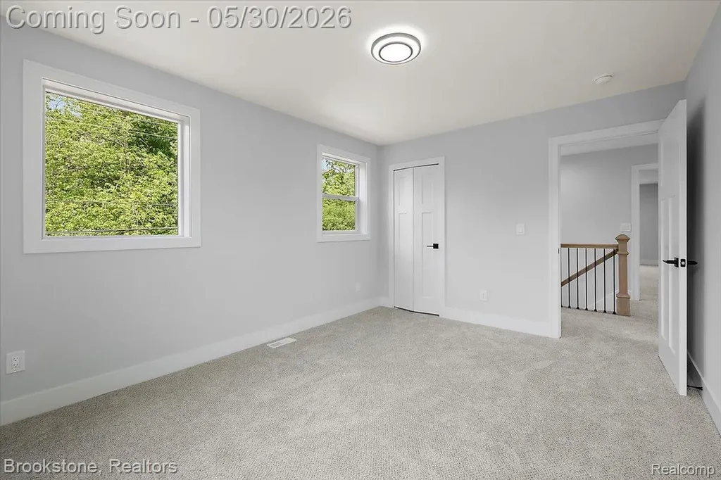 1085 Tecumseh Avenue Waterford Charter Township MI 48327
