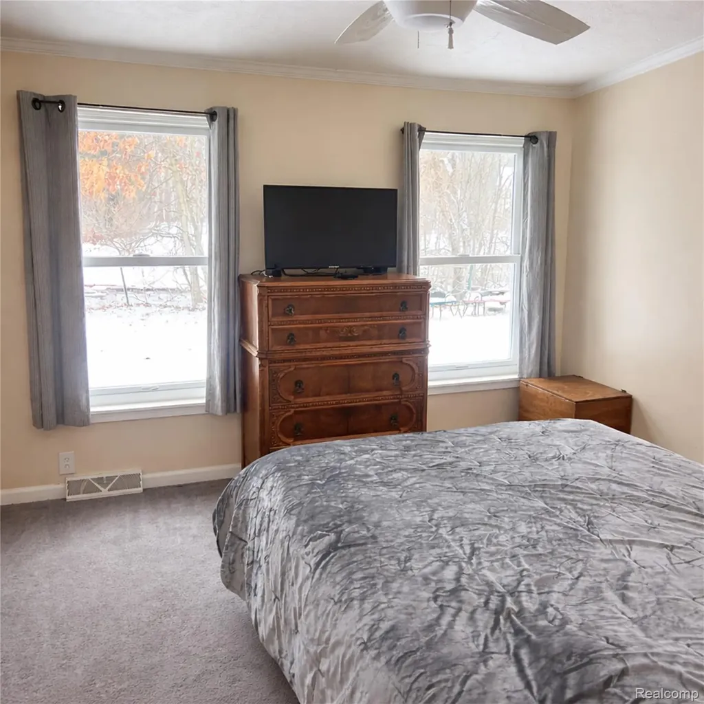 1756 Skyview Drive Genoa Township MI 48114