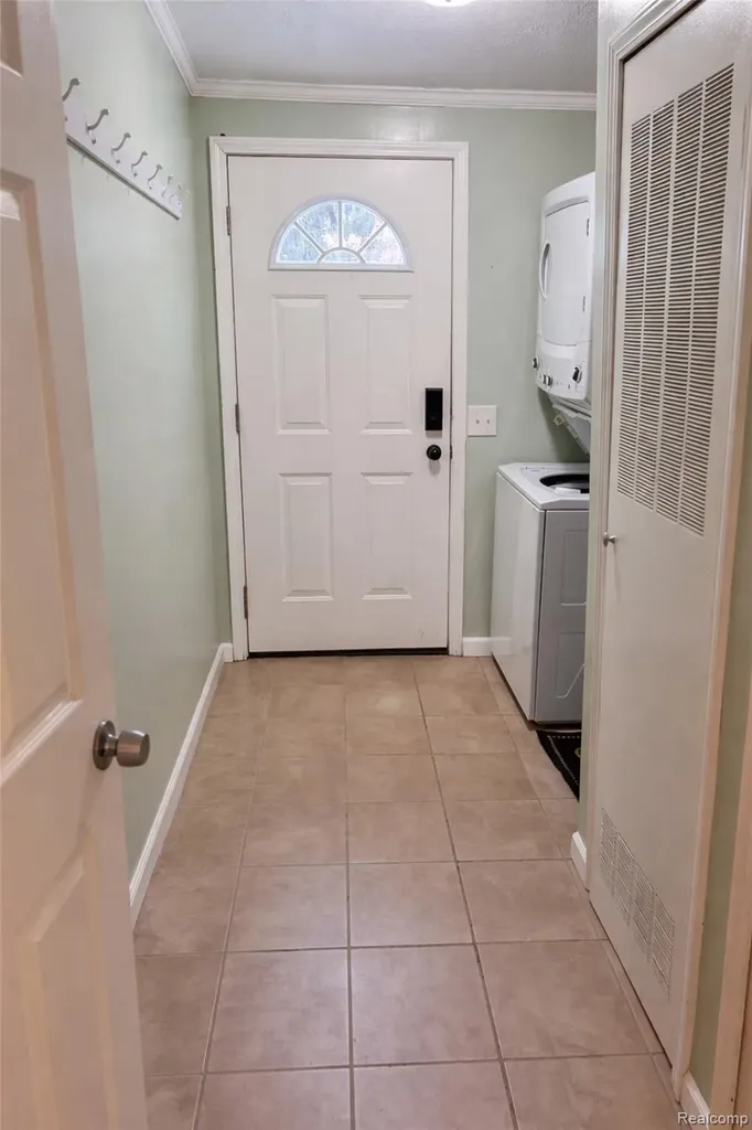1756 Skyview Drive Genoa Township MI 48114
