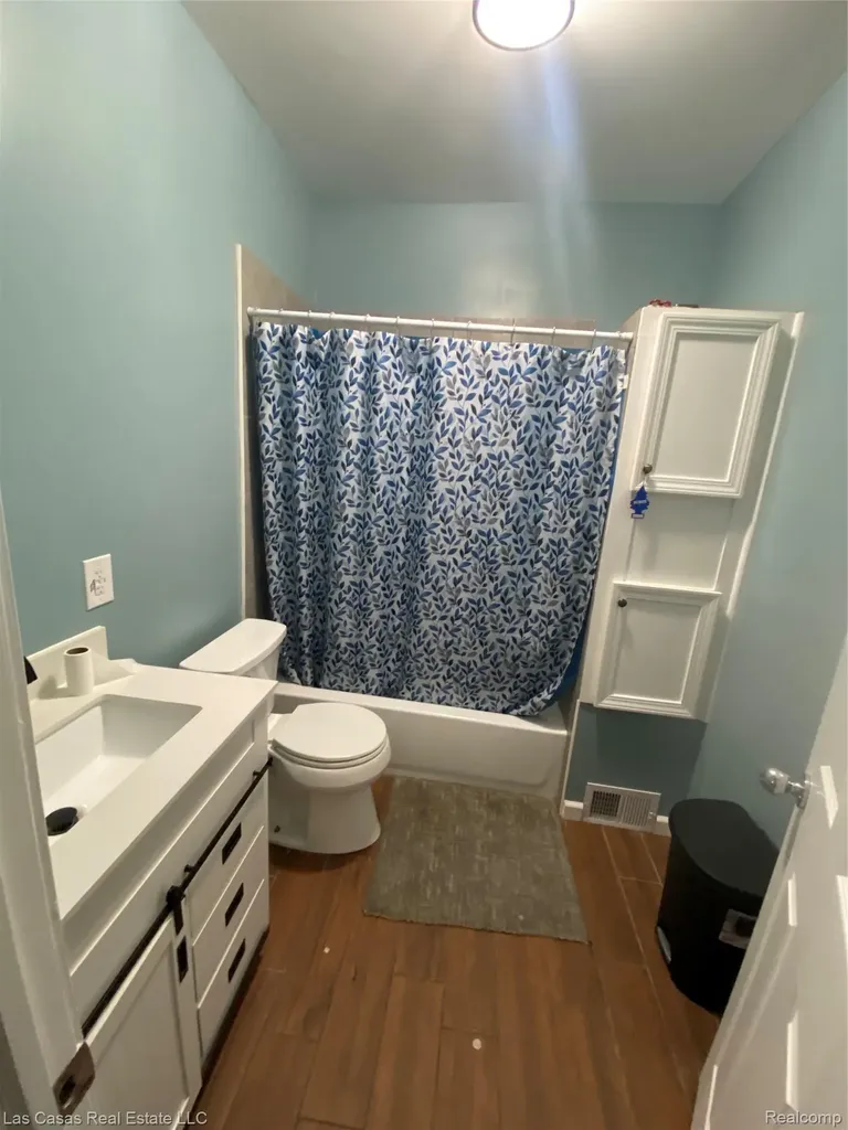 5125 Renville Street Detroit City MI 48210