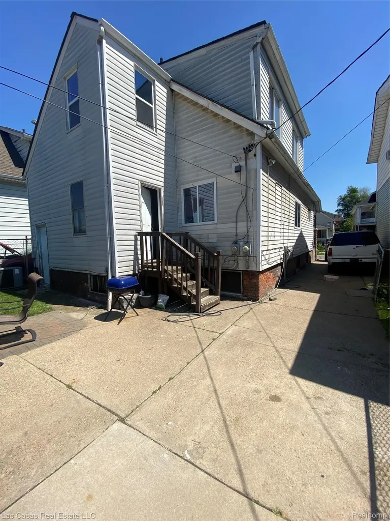 5125 Renville Street Detroit City MI 48210